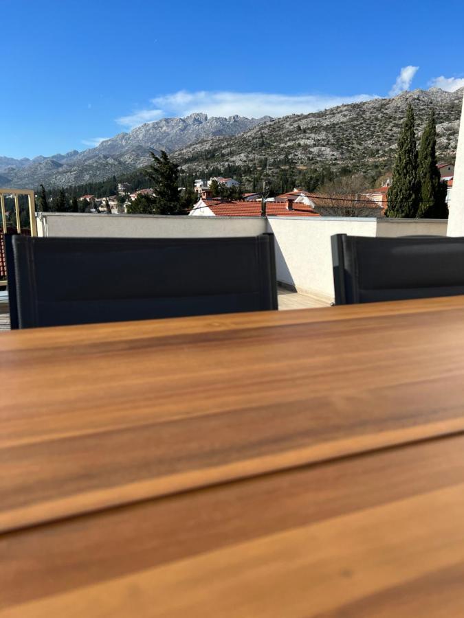Appartement Sunset Huus à Starigrad Paklenica Extérieur photo